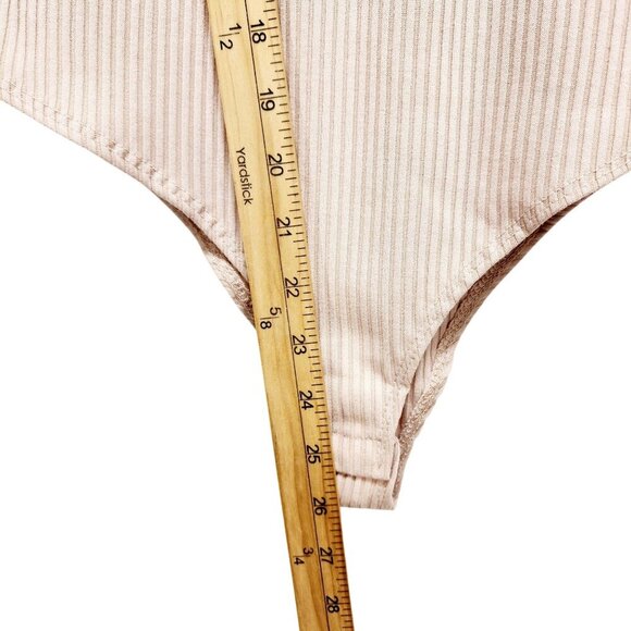 Ribbed Pink Sleeveless Bodysuit With Silver Rings Detail Size S - Picture 7 of 9